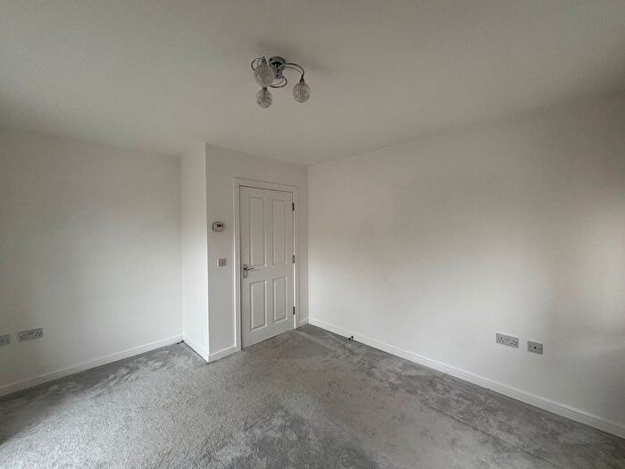 1 Bedroom Flat To Rent In Barrosa Way, Whitehouse, Milton Keynes, MK8