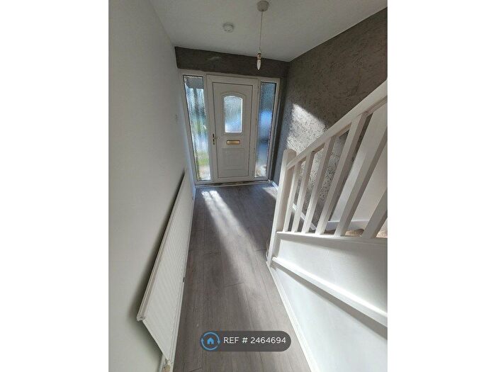 3 Bedroom Semi-Detached House To Rent In Skelton Road, Scunthorpe, DN17