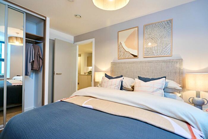 1 Bedroom Apartment To Rent In The Silver Yard, Birmingham Birmingham, B4