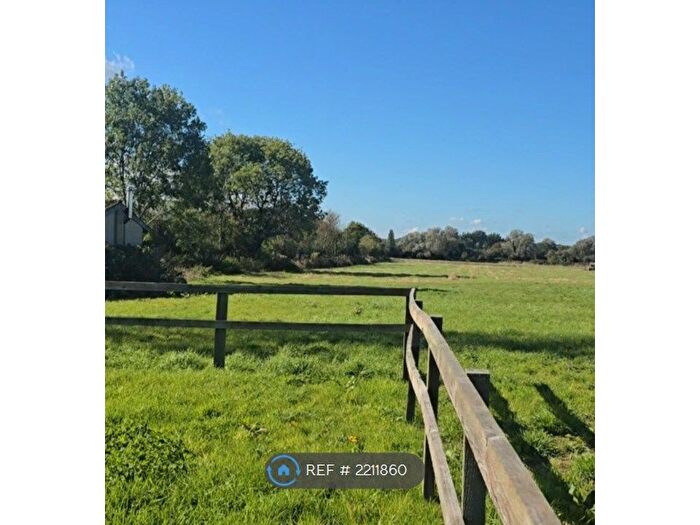 3 Bedroom Semi-Detached House To Rent In Broad Town, Broad Town, Swindon, SN4