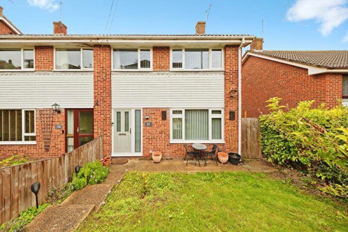 3 Bedroom Semi-Detached House For Sale In Eaves Road, Dover, Kent, CT17