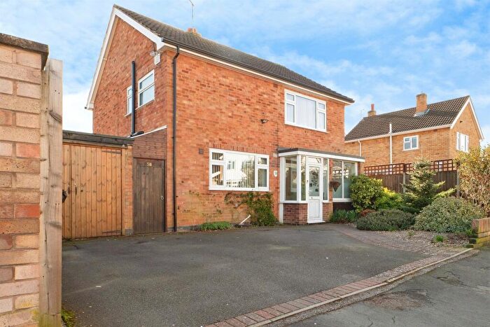 4 Bedroom Detached House For Sale In Harrowgate Drive, Birstall, Leicester, LE4