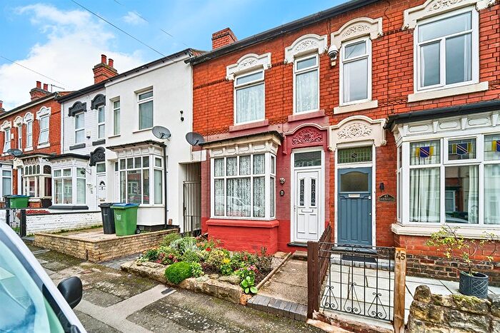 2 Bedroom Terraced House For Sale In Linden Road, Smethwick, B66