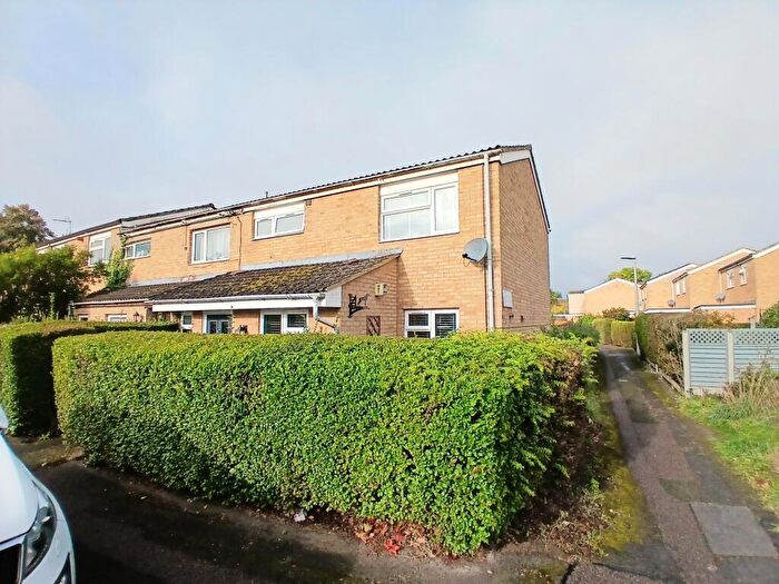 2 Bedroom House To Rent In Skegness Road, Stevenage, SG1