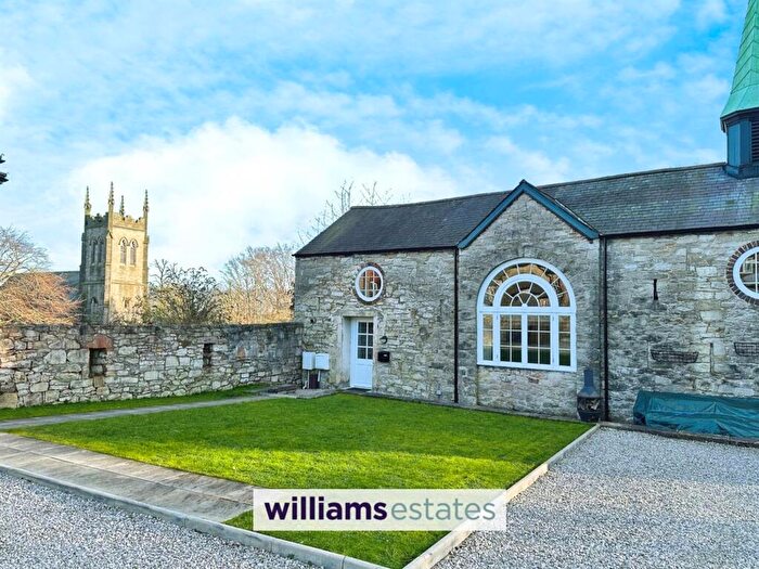 2 Bedroom Property To Rent In Park Street, Denbigh, LL16