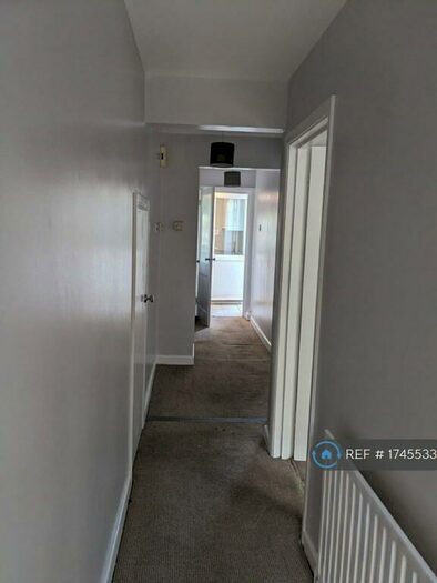 1 Bedroom Flat To Rent In Butter Hill, Wallington, SM6