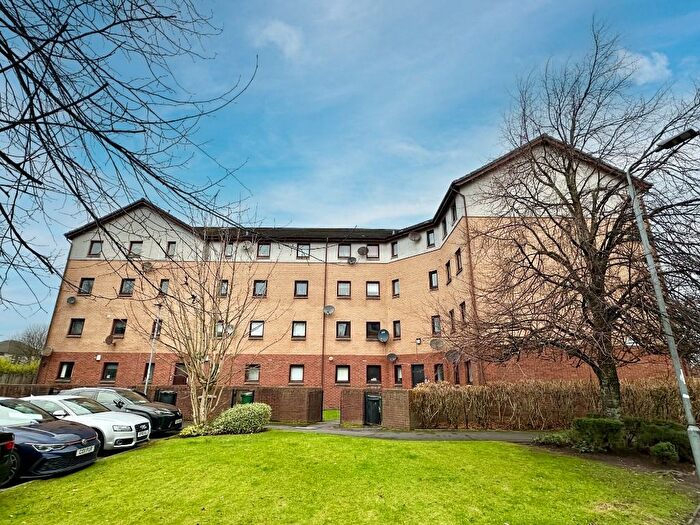 2 Bedroom Flat To Rent In Albion Gate, Paisley, Renfrewshire, PA3