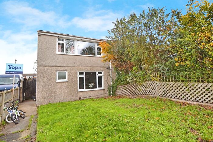 3 Bedroom Terraced House For Sale In Harris Road, Nottingham, NG17