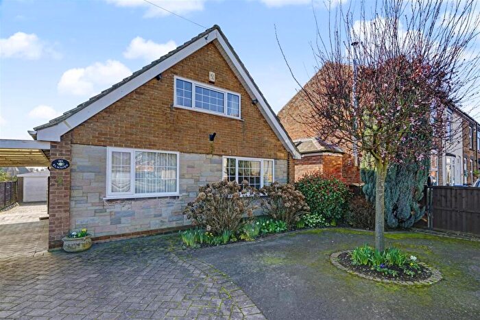 3 Bedroom Detached Bungalow For Sale In Elm Street, Borrowash, DE72