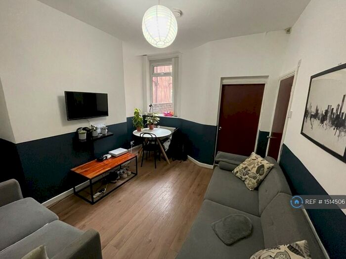 4 Bedroom Terraced House To Rent In Moseley Road, Fallowfield, Manchester, M14