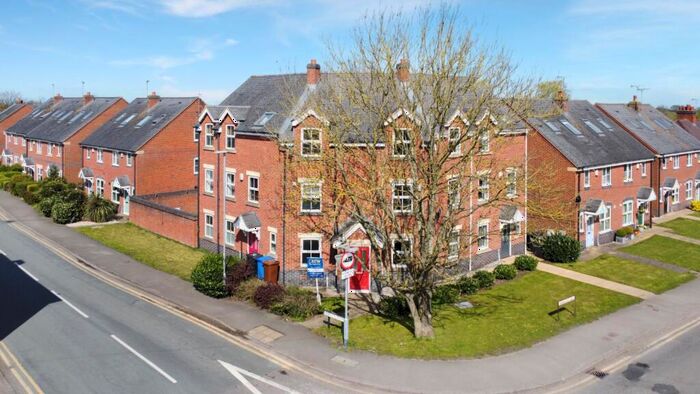 3 Bedroom Town House For Sale In Hopley Road, Anslow, Burton-On-Trent, Staffordshire, DE13