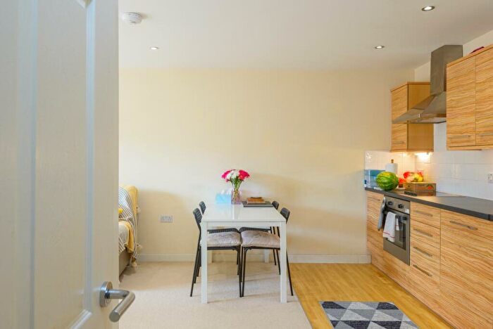 2 Bedroom Flat For Sale In Ducrow Court, St Pauls, BS2