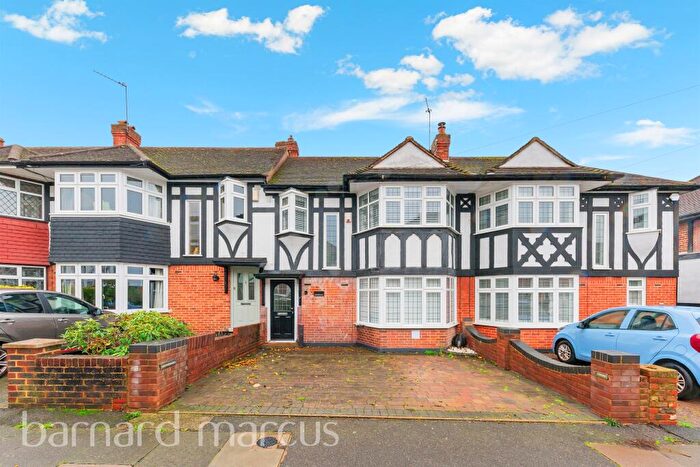 3 Bedroom Terraced House For Sale In Seymour Avenue, Morden, SM4