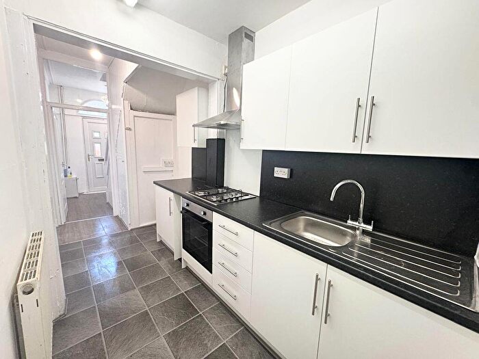 3 Bedroom Terraced House To Rent In Eltham Street, Manchester, M19