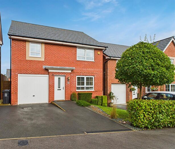 4 Bedroom Detached House For Sale In St. Oswalds Way, Carterknowle, Sheffield, S7