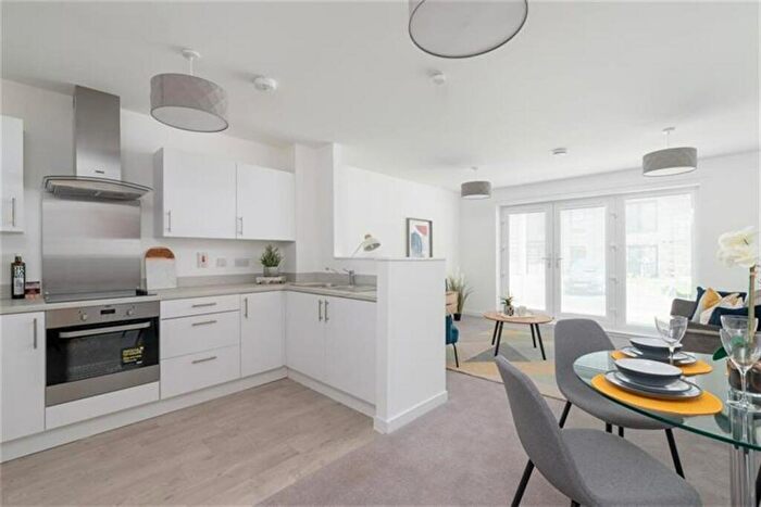 2 Bedroom Flat To Rent In Seacole Square, EH16