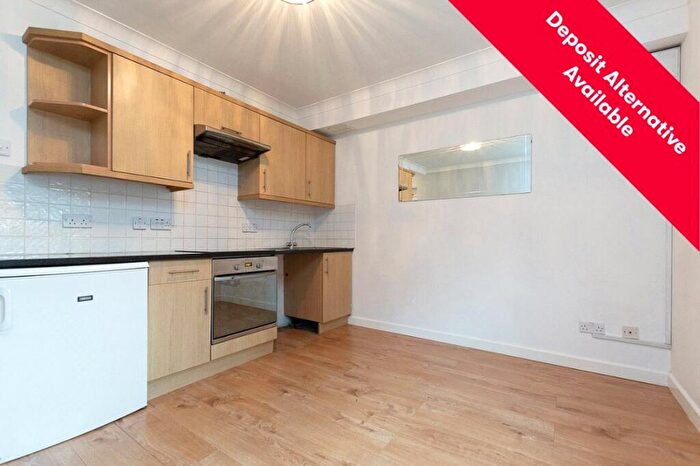 1 Bedroom Maisonette To Rent In Ardrossan Gardens, Worcester Park, Surrey, KT4