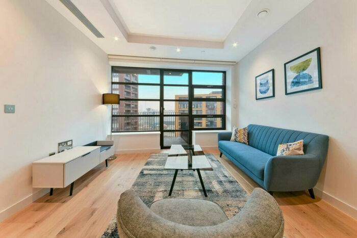 1 Bedroom Apartment To Rent In Defoe House, London City Island, E14