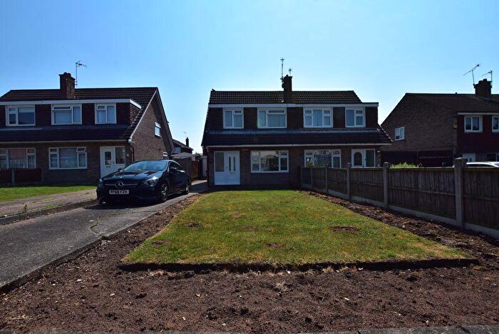3 Bedroom House To Rent In Davidson Close, Nottingham, NG5