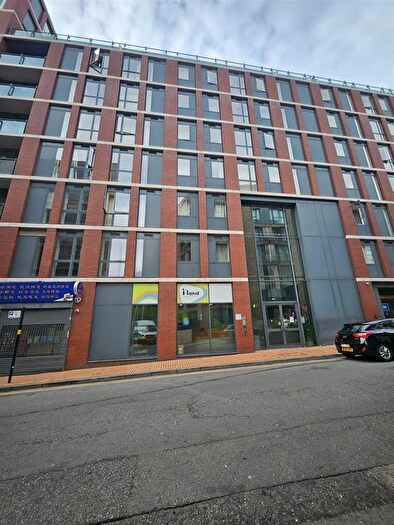 2 Bedroom Property To Rent In Essex Street, Birmingham, B5