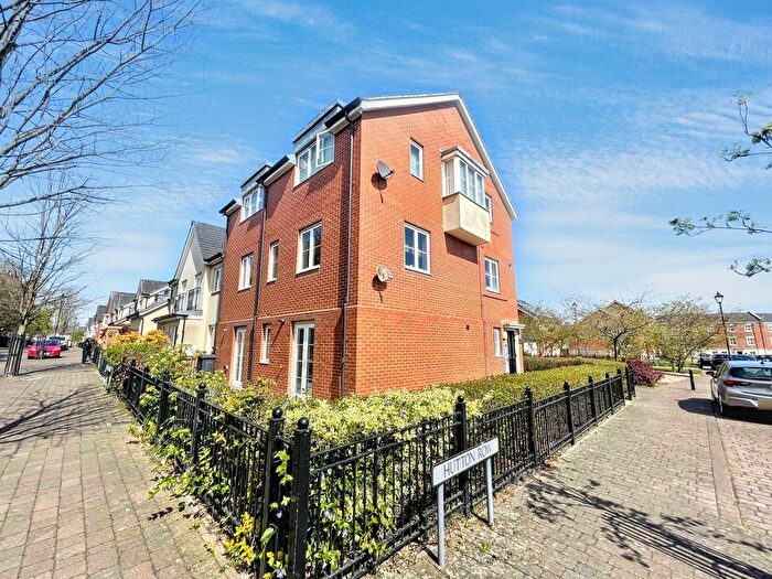 2 Bedroom Flat To Rent In Hutton Row, South Shields, NE33