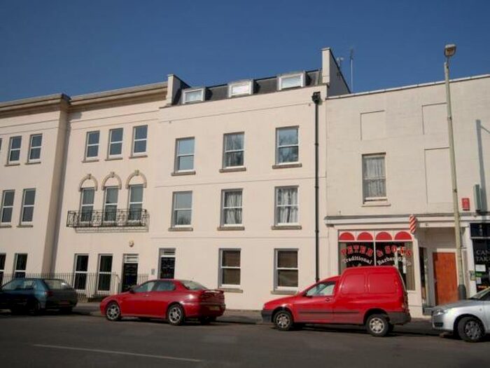 2 Bedroom Flat To Rent In Bath Road, Cheltenham, GL53