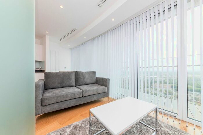 Studio To Rent In Arena Tower, Crossharbour Plaza, Canary Wharf, London, E14