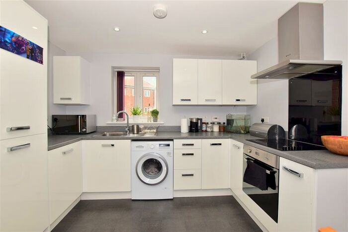 2 Bedroom Apartment For Sale In Thistle Hill Way, Minster On Sea, Sheerness, Kent, ME12