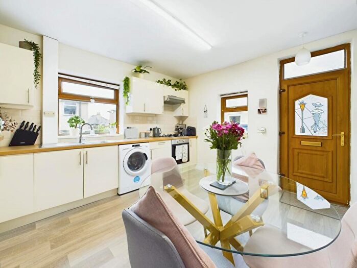 2 Bedroom Semi-Detached House For Sale In Lyndale Drive, Wrose, BD18