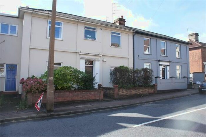 1 Bedroom Flat To Rent In Hythe Hill, Colchester, Essex., CO1