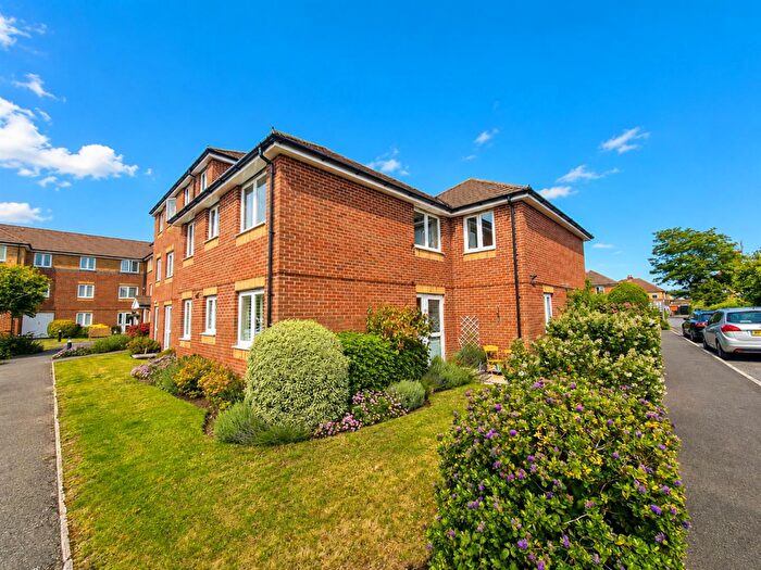 2 Bedroom Retirement Property For Sale In Canberra Court, Alverstoke, Gosport, PO12