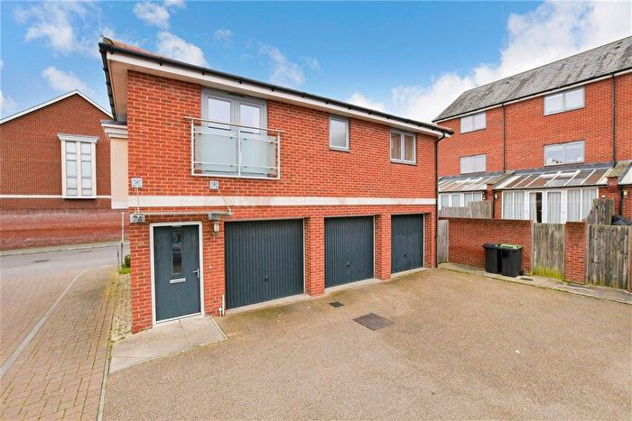 2 Bedroom Property For Sale In Wells Court, Northfleet, Gravesend, Kent, DA11