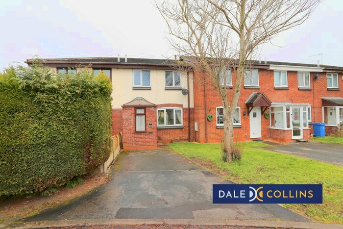 3 Bedroom Town House To Rent In Comfrey Close, Meir Park, ST3
