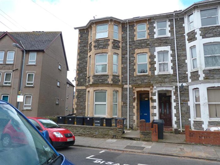 3 Bedroom Flat To Rent In Richmond Crescent, Roath, CF24