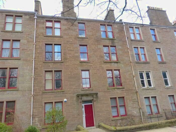 1 Bedroom Flat To Rent In Roseangle, Dundee, DD1