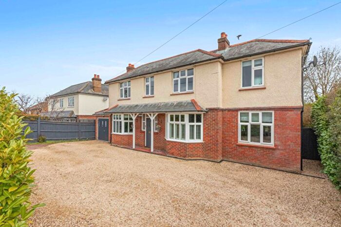 4 Bedroom Detached House For Sale In Main Road, Naphill, HP14