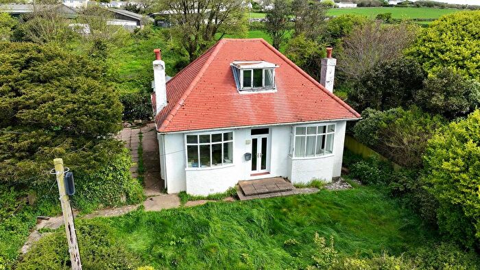 3 Bedroom Detached Bungalow For Sale In Middleton, Rhossili, Swansea, SA3
