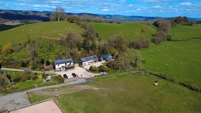 4 Bedroom Detached House For Sale In Meifod, SY22