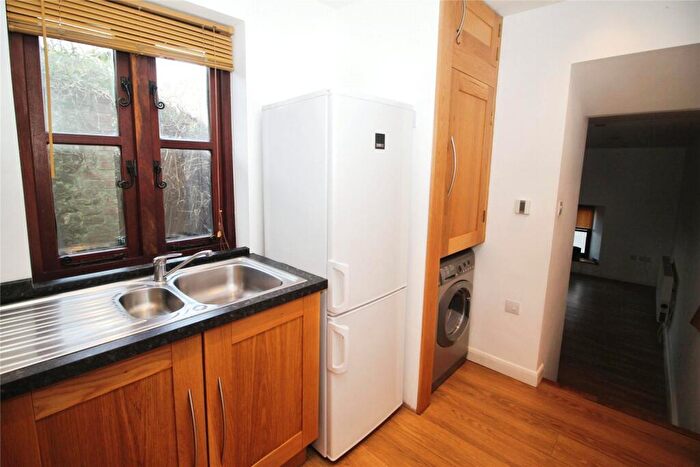1 Bedroom End Of Terrace House To Rent In Victoria Mews, Holsworthy, Devon, EX22