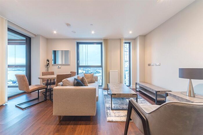 1 Bedroom Apartment To Rent In Avalon Point, Silvocea Way, Orchard Wharf, London, E14