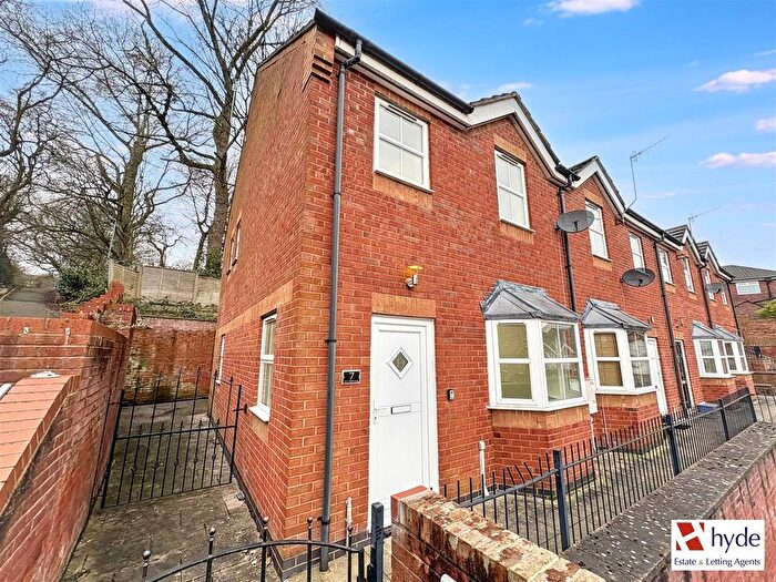 3 Bedroom Property To Rent In St. Andrews Square, Stoke-On-Trent., ST4