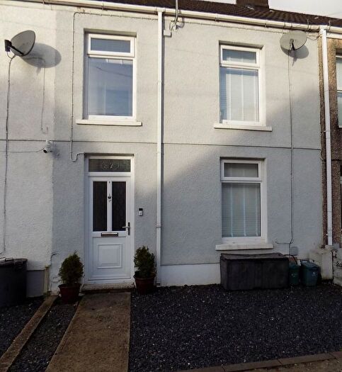 3 Bedroom Terraced House To Rent In Tyn Y Bonau Road, Pontardulais, SA4