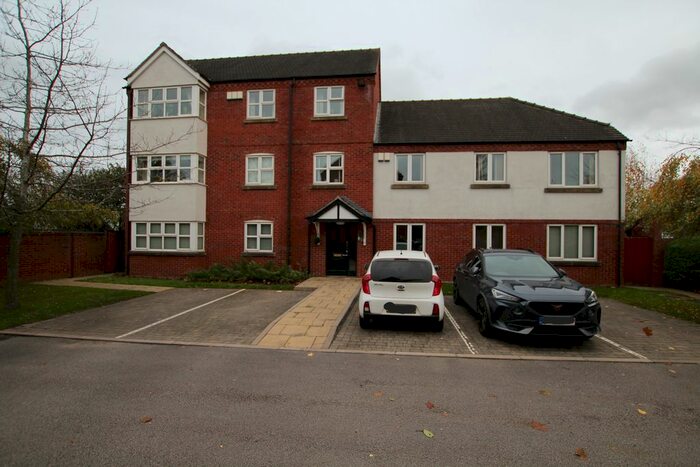 2 Bedroom Flat To Rent In Sharlotte Court, Uttoxeter, ST14