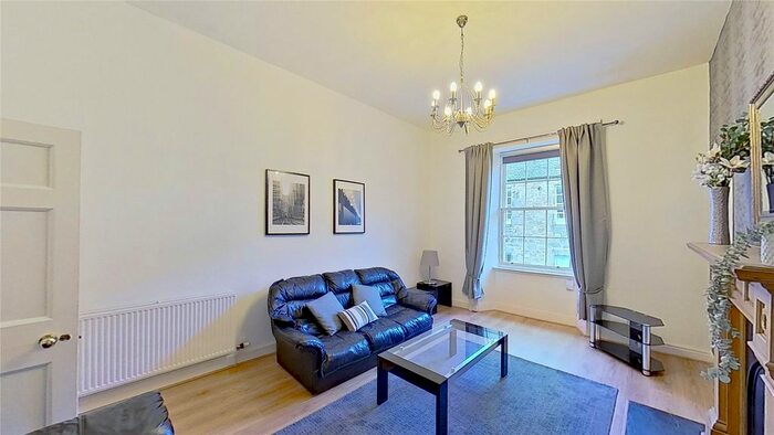 2 Bedroom Flat To Rent In Raeburn Street, Edinburgh, Midlothian, EH4