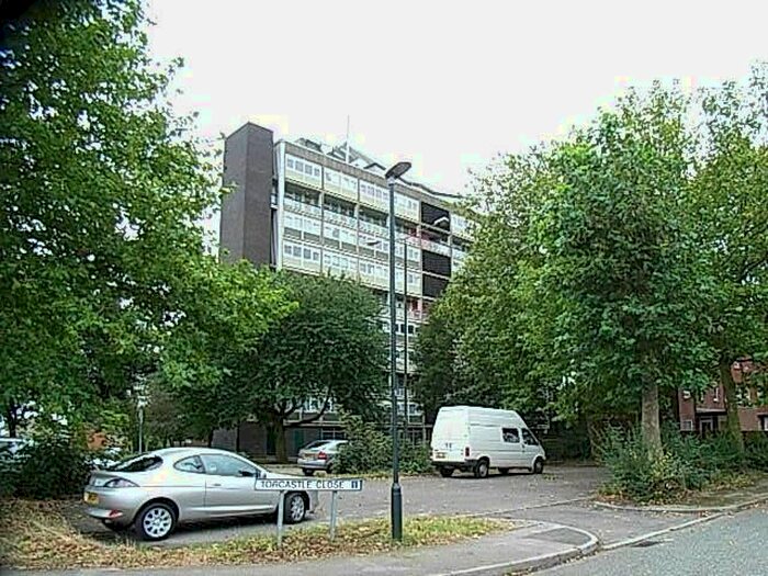 2 Bedroom Flat To Rent In Maisonette, 21 Paradise House Eden Street, Coventry CV6