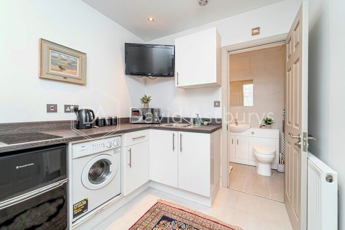 Studio To Rent In Oakhampton Road, Mill Hill, London, NW7