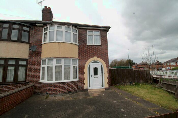 3 Bedroom Semi-Detached House To Rent In Narborough Road South, Leicester, Leicestershire, LE3