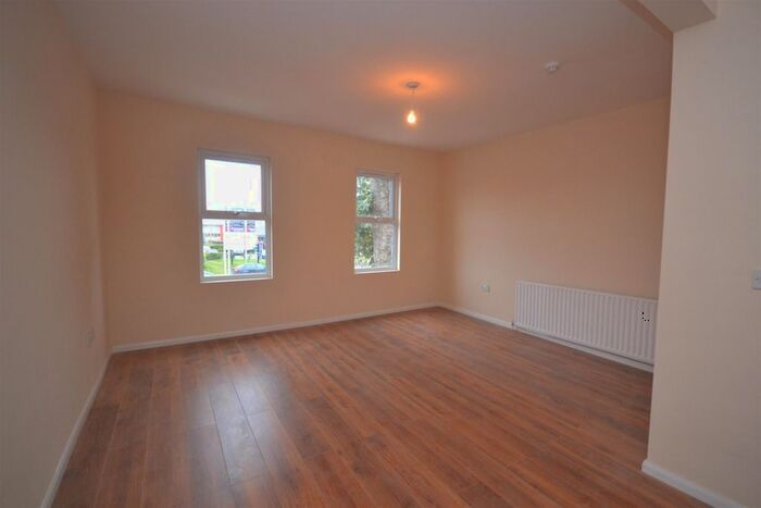 1 Bedroom Terraced House To Rent In Vastern Road, Reading, Berkshire, RG1