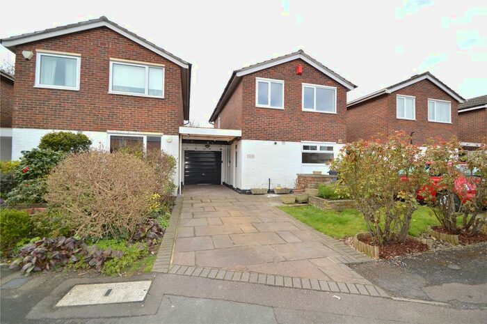 3 Bedroom Detached House To Rent In Wedgwood Way, London, SE19