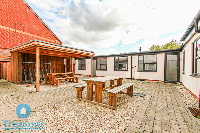 2 Bedroom Apartment To Rent In Park Road, The Park, NG7